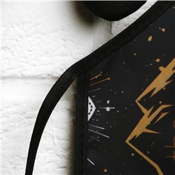 Кухонный фартук «Мужество имеет значение» и прихватка