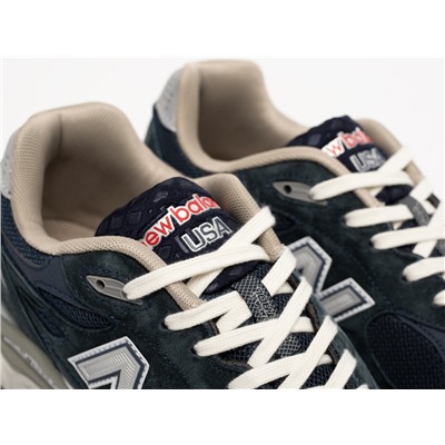 Кроссовки New Balance 990 v3