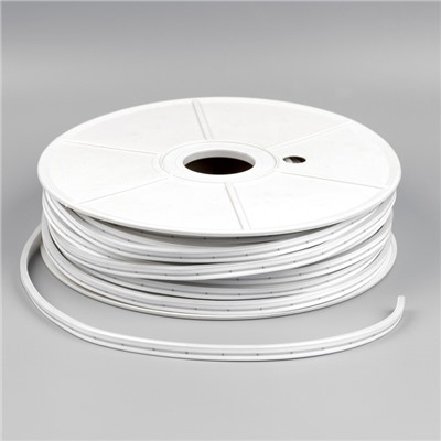 Гибкий неон Luazon Lighting 6×12 мм, IP65, 50 м, SMD2835, 120 LED/м, 12 В, свечение тёплое белое