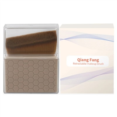 Kristaller Профессиональная скошенная кисть для макияжа с защитным футляром / Kabuki Beauty Brush, бежевый 27777