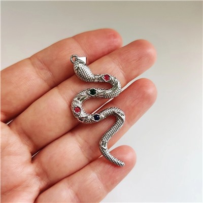 Подвеска змея