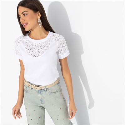 Футболка с перфорацией, Эстетика простоты