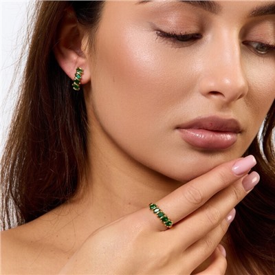 Комплект ювелирной бижутерии коллекция "Дубай" серьги и кольцо 18 р, покрытие позолота, вставка: фианиты, цвет: зеленый, арт.414.223-18
