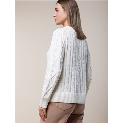 Свитер фактурной вязки с узором косы