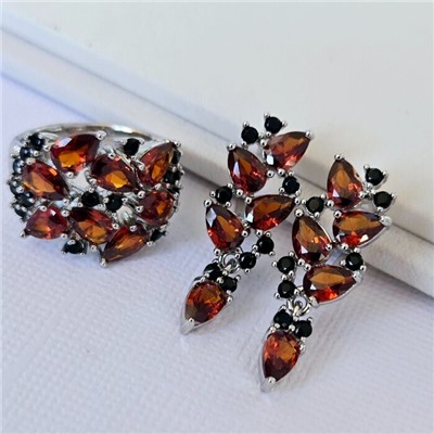 Комплект ювелирная бижутерия серьги и кольцо 19 р, покрытие: посеребрение, вставка: фианиты, цвет: оранжево-красный и черный, арт.313.038-19