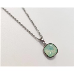Подвеска с кристаллами Swarovski
