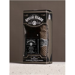 Подарочный набор новогодний «Крутому мужчине»: гель для душа во флаконе виски 250 мл, аромат мужского парфюма, платок в форме сигары