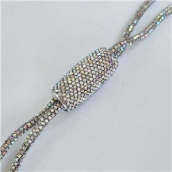 Колье длинное со сверкающими стразами, цвет: серебристый, камень переливающийся, арт. 748.377