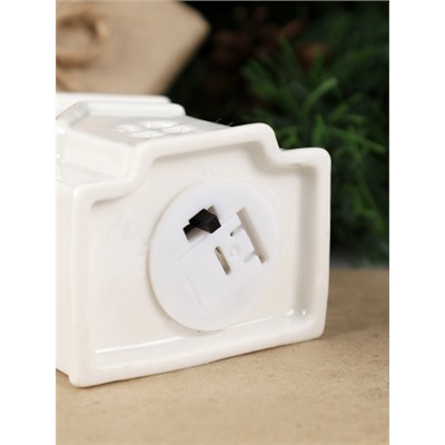 Фигурка Домик с подсветкой новогодний 10 см / 7100 /уп 2/96/LED