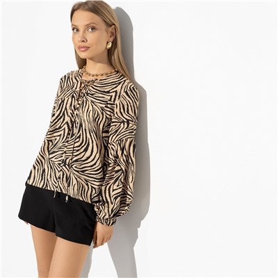 Блуза, Не всем дозволено