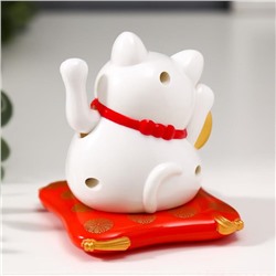 Маятник настольный антистресс «Кот баюн на коврике: иероглиф - Счастье в дом», пластик, 7.5×6.5×6.8 см