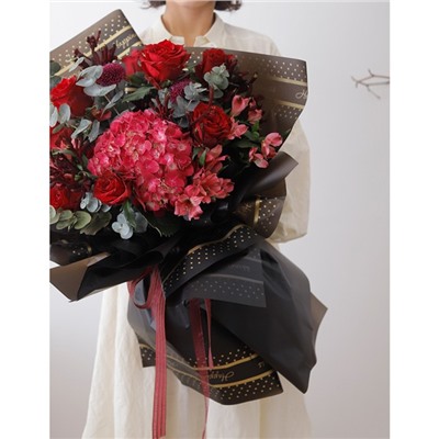 Пленка матовая для цветов «Ришелье», розовый, 57 см × 5 м