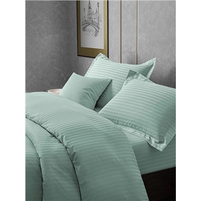 Постельное белье сатин страйп с простыней на резинке в подарочной упаковке - Нежная мята