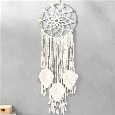 Ловец снов амулет «Макраме - Цветок и три листочка», 97×25 см