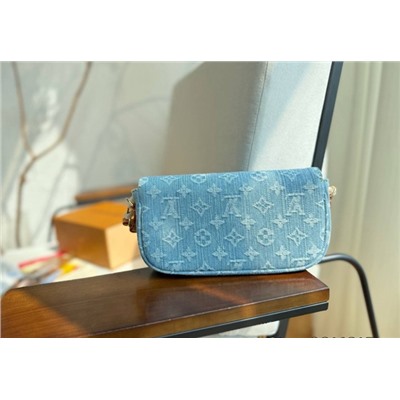 Джинсы #23057601