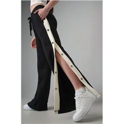 Брюки для девочки с заклепками из футера Happyfox