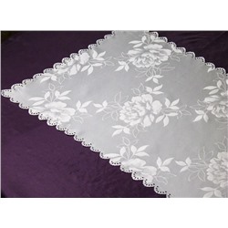 Скатерть арт.  3893/150, прямоугольная, 150 см х 250 см, ТЕФЛОНОВОЕ ПОКРЫТИЕ, цвет ЭКРЮ, край -  подгибка и прошивка, с флизелиновым укреплением изнутри