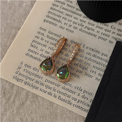 Серьги ювелирная бижутерия коллекция "Дубай" покрытие позолота, вставка: фианиты и цирконы, цвет: хамелеон и прозрачный, арт.007.168