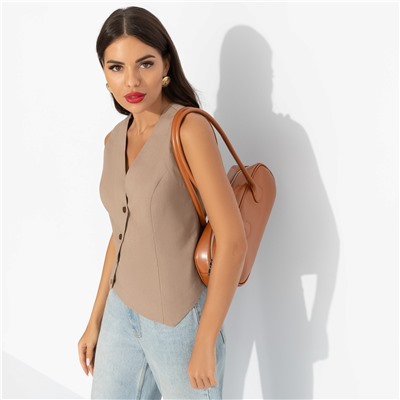 Жилет с асимметричной линией пуговиц, Секрет роскошного образа