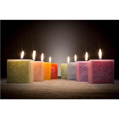 Ароматическая свеча декоративная «Летнее настроение», 7.5×7.5×7.5 см, жёлтый