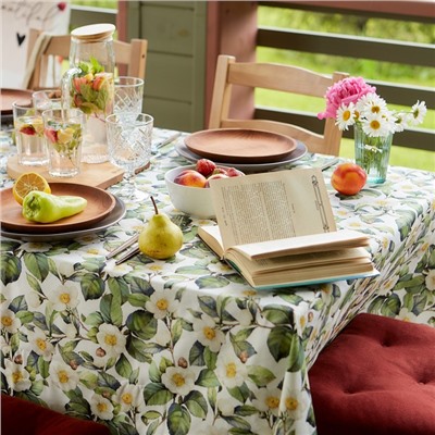 Скатерть «Этель» Camellia, размер 145×220 см, хлопок 100%, саржа 190 г/м²