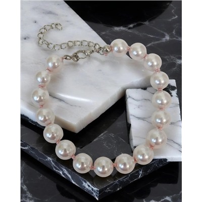 Стильный браслет из бусин