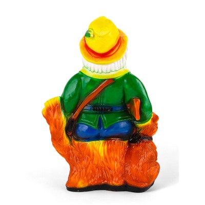 Садовая фигура из гипса «Гном - охотник», 30×40×70 см