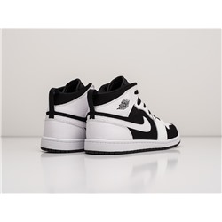 Кроссовки Nike Air Jordan 1 Mid