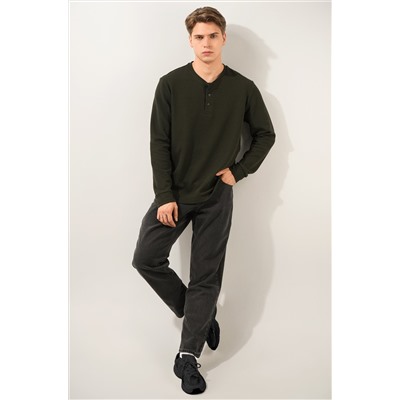 Мужской лонгслив на пуговицах Happyfox