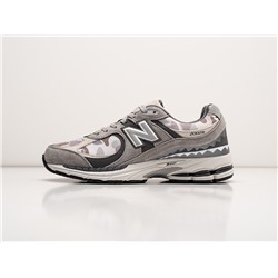 Кроссовки BAPE x New Balance 2002R