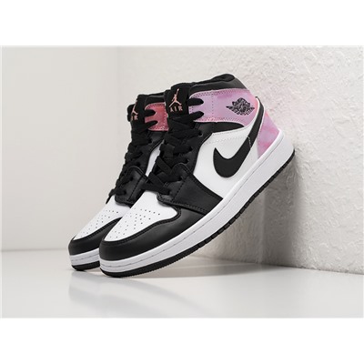 Кроссовки Nike Air Jordan 1 Mid