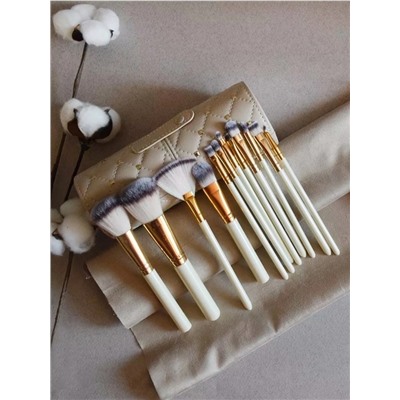 Кисть #22940795