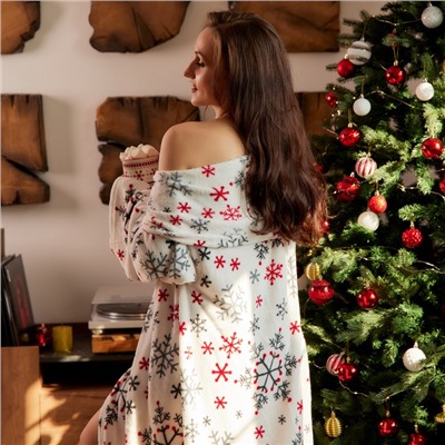 Плед с рукавами светящийся в темноте «Этель. Белые снежинки», 150×200 см, корал-флис