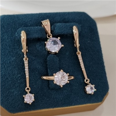 Комплект ювелирной бижутерии коллекция "Дубай" серьги, кулон и кольцо 19 р, покрытие позолота, вставка: фианиты и цирконы, цвет: прозрачный, арт.217.476-19