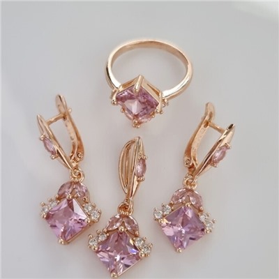 Комплект ювелирной бижутерии Дубайское золото, покрытие: позолота, серьги, кулон и кольцо 20 р, вставка: фианиты, цвет: розовый и прозрачный, арт.314.777-20