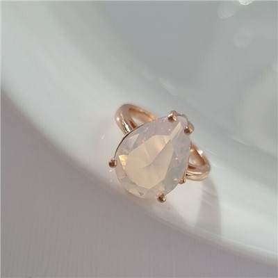 Кольцо 19 р ювелирная бижутерия Дубайское золото: покрытие позолота, вставка: фианит, цвет: прозрачный, арт.414.138-19