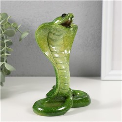 Фигурка полистоун лак «Шипящая кобра», 11.8×6.5×15 см