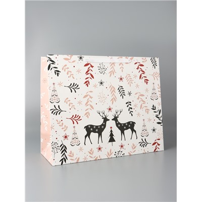 Пакет подарочный новогодний ламинированный горизонтальный «Праздник в лесу», 49×40×19 см