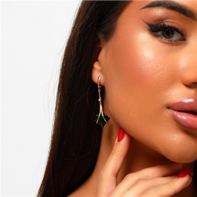 Серьги подвески длинные с зеленым камнем, покрытие позолота 585 пробы, арт.314.981