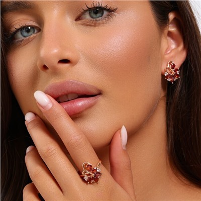 Комплект ювелирной бижутерии коллекция "Дубай" серьги и кольцо 19 р, покрытие позолота, вставка: фианиты, цвет: оранжево-красный и прозрачный, арт.215.478-19