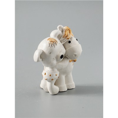УЦЕНКА Фигура гипс "Мишка с лошадкой" 9х7х6 см, перламутр