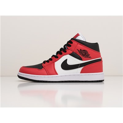 Кроссовки Nike Air Jordan 1 Mid