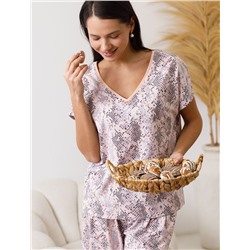 Свободная футболка с V-вырезом и цельнокроеным рукавом из 100% хлопка с принтом