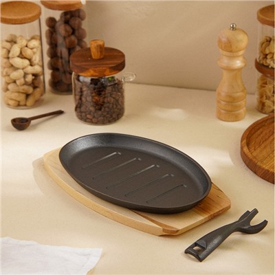 Сковорода чугунная на деревянной подставке SL Home, 27×17.5 см, h=2.2 см, индукция, чёрная