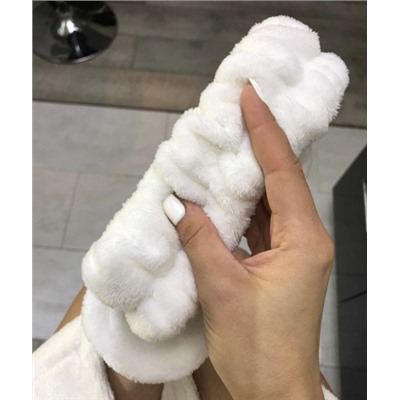 Плюшевая косметическая повязка-бант на голову (бант с проволокой)