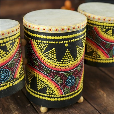 Сувенирный музыкальный инструмент «Барабаны тройные», 33×17×11 см, МИКС