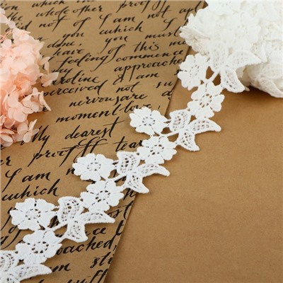 Кружево гипюровое, 50 мм, 14±1 м, белое