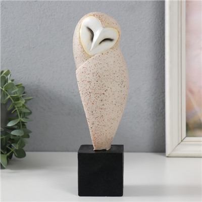Фигурка полистоун «Сова: Обыкновенная сипуха на пеньке», песочный, 8.5×7×19 см