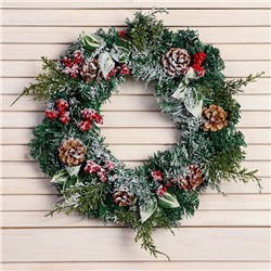 Венок новогодний d=30 см «Зимнее волшебство. Уютная сказка» листья, ягоды, шишки