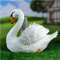 Садовая фигура из полистоуна «Лебедь с птенцами», 23×30×20 см